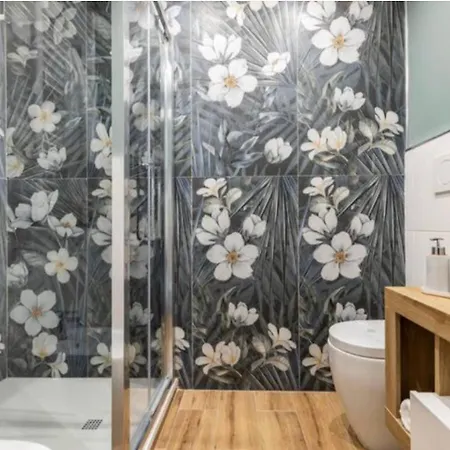 K&y Elite Pineta アパート