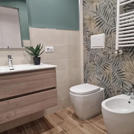 K&y Elite Pineta 公寓 *